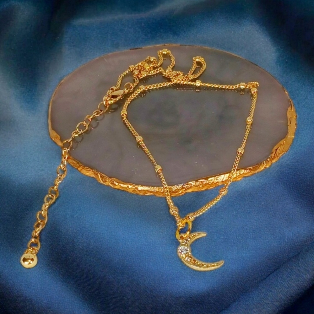 Dainty Gold Station Necklace Crescent Moon Charm Anti Boho Chic Galaxycore Bling